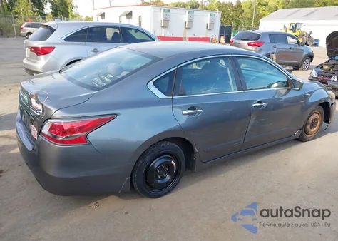 2015 Nissan Altima 2.5 S из США, поврежденный, VIN 1N4AL3AP7FC459290